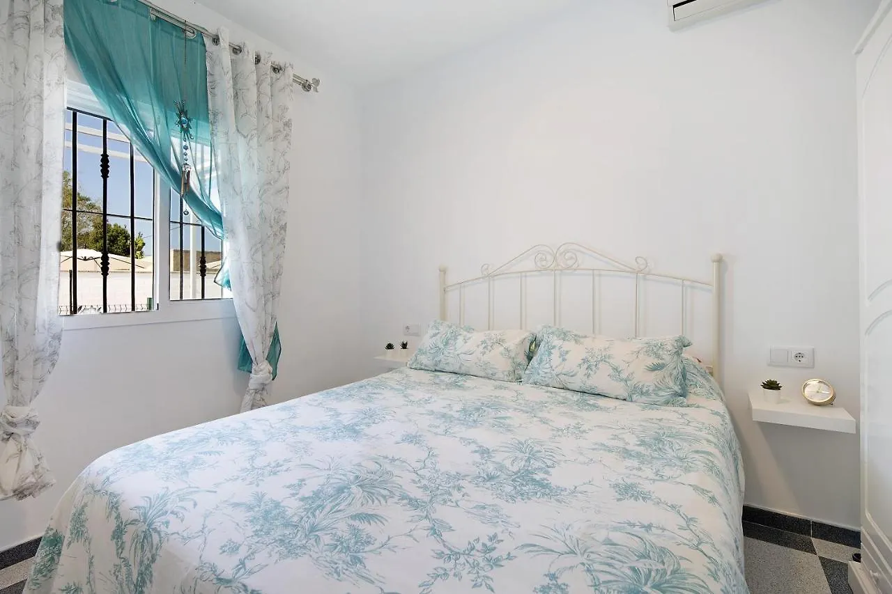 צ'יקלנה דה לה פרונטרה Villa Manuel  צ'יקלנה דה לה פרונטרה